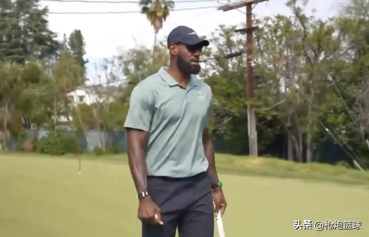 詹姆斯直言不讳啊

湖人球星詹姆斯最近做客一档节目时谈到了灰熊，他说：“我TM都