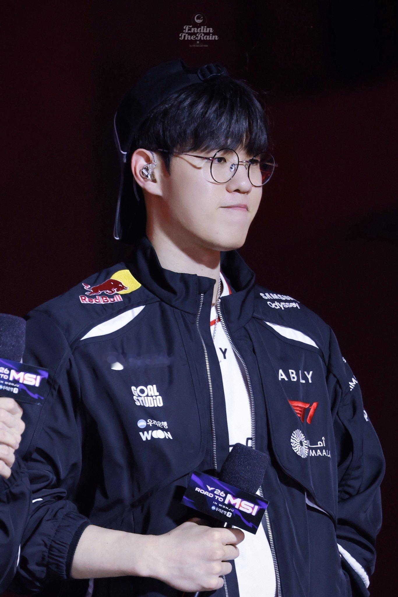 太可爱了©️ivy_Xv09 