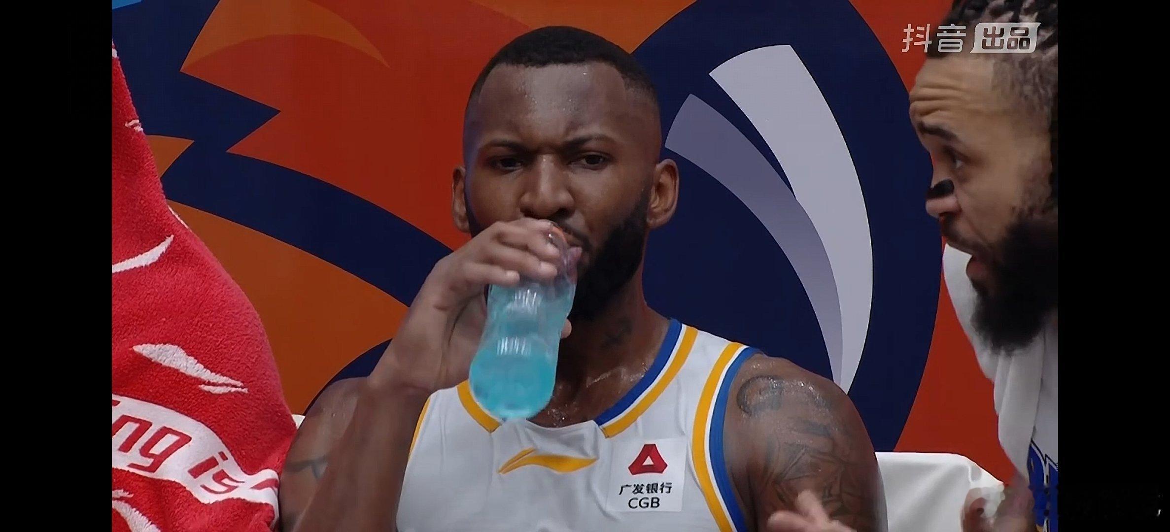 北京北汽客场大比分战胜山东高速，贝利17分，杰曼23分。cba山东男篮vs北京男