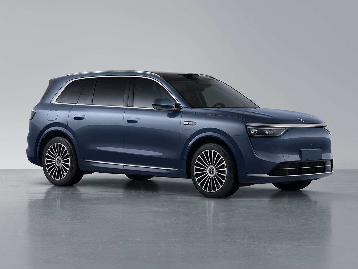 新M8的凌厉线条多了，越来越好看了
规格：5190*1999*1795mm，轴距