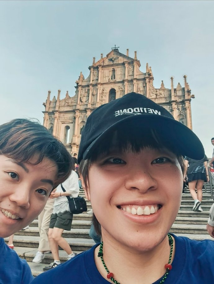 这次整个辽宁女队（包含青年队）只有王艺迪得了一枚混双铜牌大迪参加了三次全运会 每