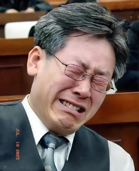 特朗普施压，韩国面临两难抉择

特朗普政府在李在明访华前夕，对韩国使出“狠招”。