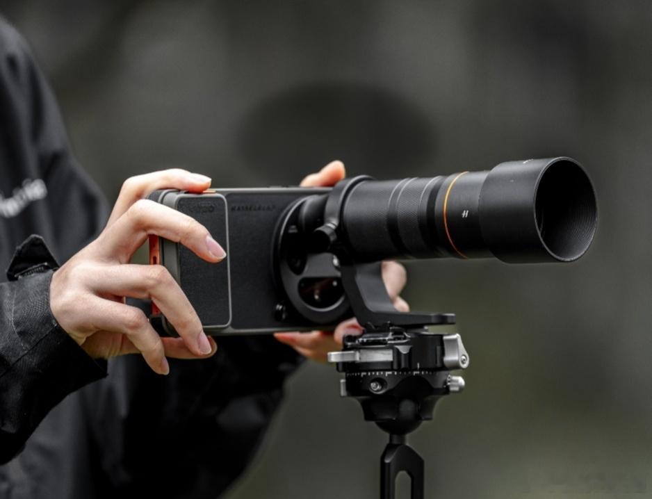 影像机皇已就位，今晚端上桌，就这套影像配置，谁能全身而退➽主摄:200Mp LY