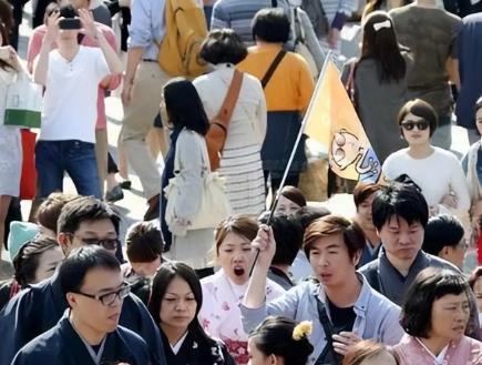 “开战即封门”绝不是吓唬人！一旦中日开战，在日本那几十万中国人，很可能再也回不了