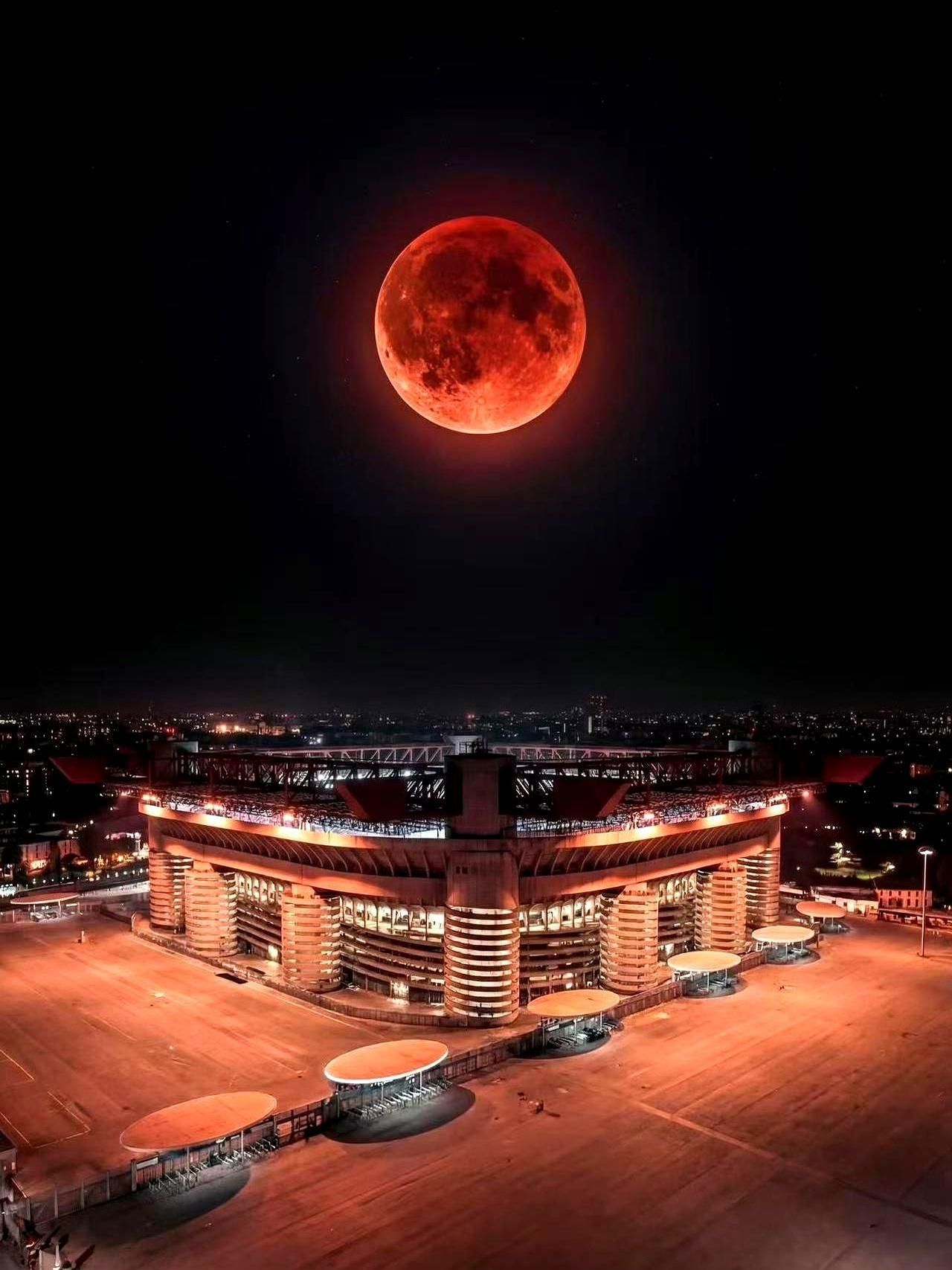 你敢信？圣西罗今晚红浪直接掀翻顶棚，米兰1比0干碎国米，15年来首次意甲单赛季双