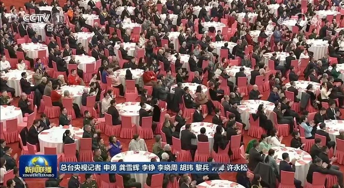 所以…朱一龙也去了！！！ 