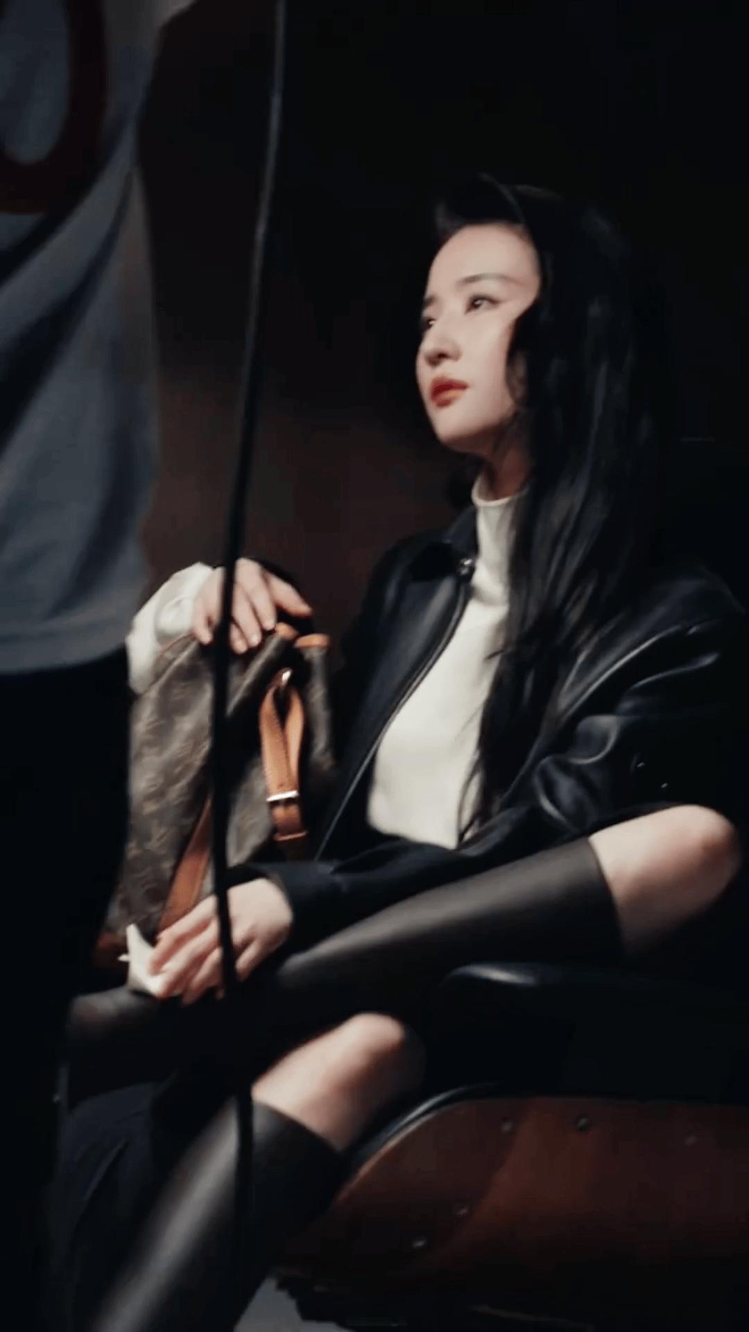 刘亦菲情人节素颜营业神仙姐姐什么样都好看真的是绝了