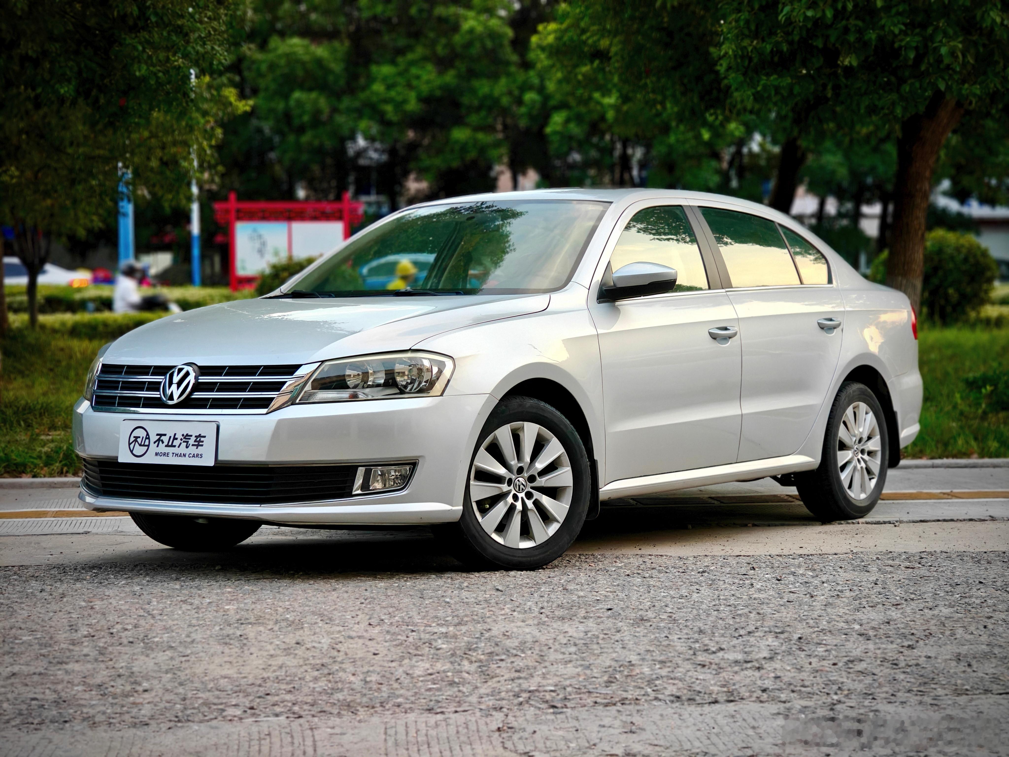 一台德原朗带给大家，惨痛的教训以后还是定金为准，我等了他一个月想着万元车无所谓，