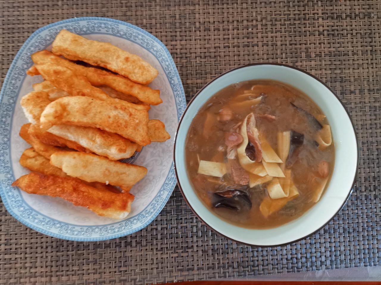 分享你的每日早餐洛阳人的早餐