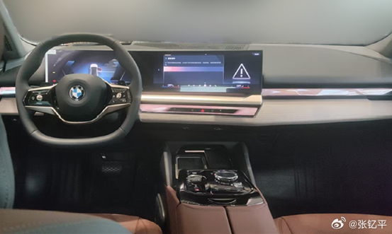 宝马5系销售反馈：1，这家店客户32-45岁的占比超过75%，基本都是已婚状态。