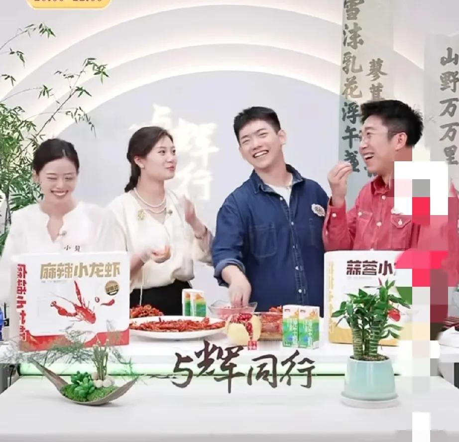 汉森，果然是教科书式的回答！

小贝问：

“你跟你朋友在一起几年结的婚？”


