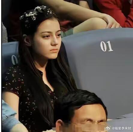 大学时期的热巴，这种长相在新疆算普通吗？ 