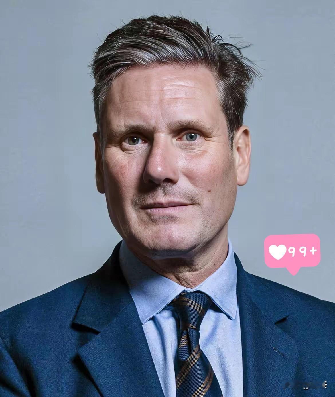 就在刚刚，
​英国首相斯塔默官宣：
​2025年10月25日前，将向乌克兰加急交