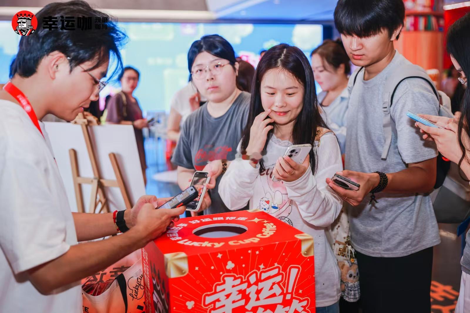 咖啡对人的影响被严重低估了幸运咖九周年 不知不觉幸运咖已经走过九年时光，幸运咖越