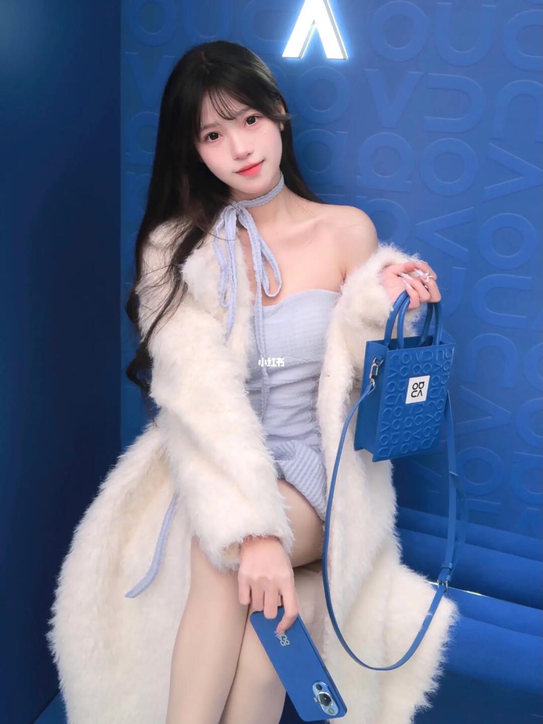 冬日与蓝色见面啦