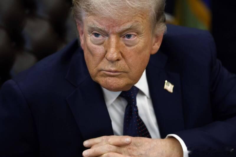 特朗普转发争议言论称印度是“鬼地方” 新德里强烈不满海外新鲜事 印度政府近日批评