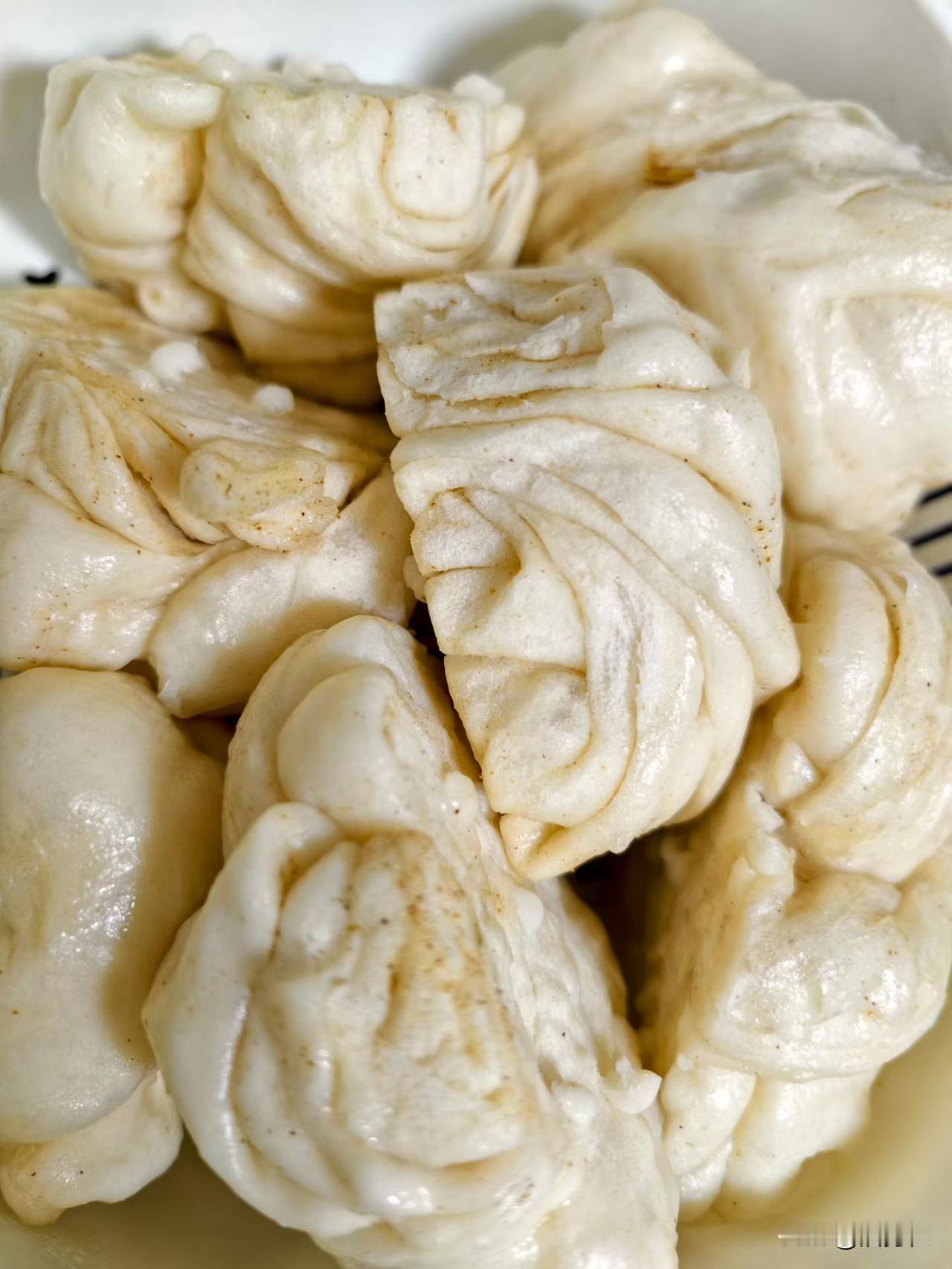 第一次蒸，卖相还可以的哦！