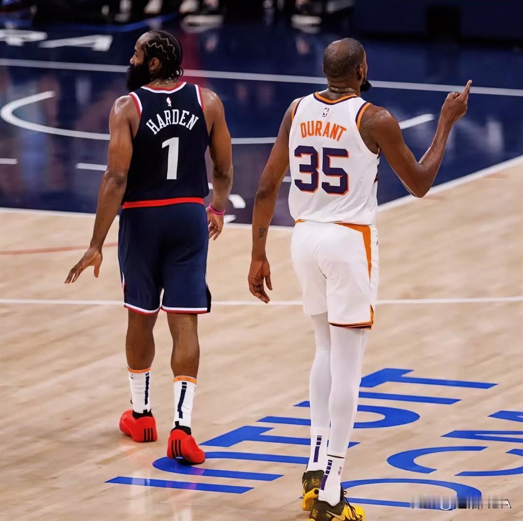 为什么来火箭吃红利的杜兰特人气还是没哈登高？


第一波吃到红利的是麦迪，第二波