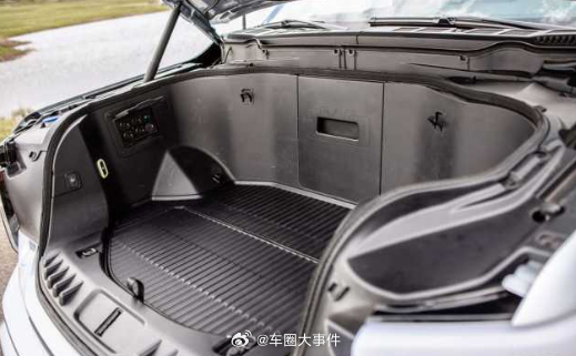 你会用前备箱装什么 后备箱、小冰箱之后，汽车圈又流行起了“前备箱”。刚刚过去的上