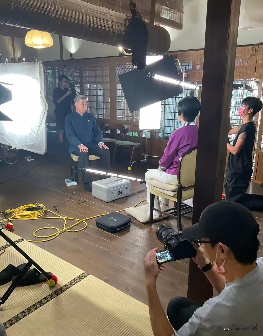 张亚中终于扳回一城，获得第一名，让他找到自信的感觉！

张亚中这次可算扬眉吐气了