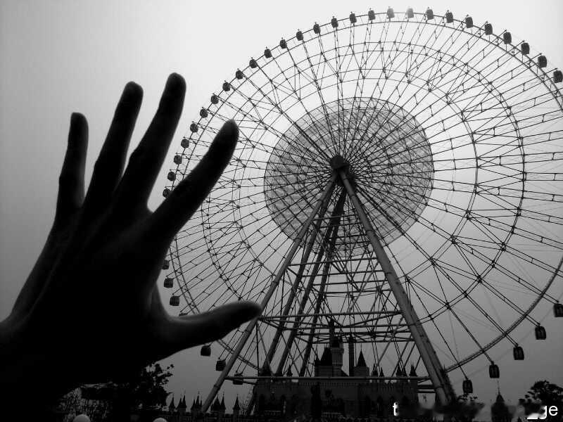 曝胡歌初恋女友不是薛佳凝其实这个烫搜最有些莫名其妙哈 已经过去几十年的事情啦 被