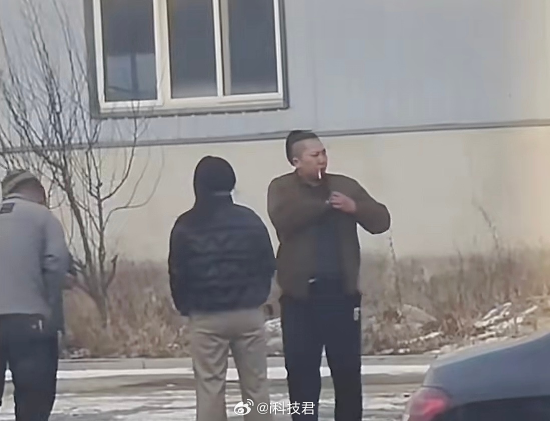大家理解的烤鱼：现杀现制、起码前一天炸好然后再做一些餐厅理解的烤鱼：预处理后冷冻