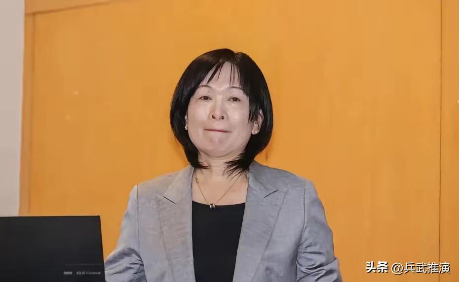 戴遐龄哽咽：得知家人向法院申请辅助宣告 马英九眼眶红了

基金会闹出的一连串纠纷