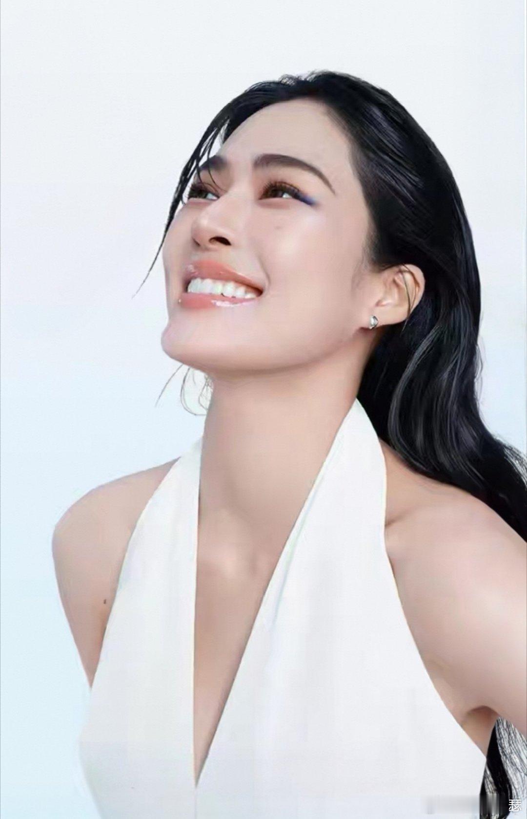 Linglingkwong_linglingkwong - ̗̀ෆ ̖́-美神降
