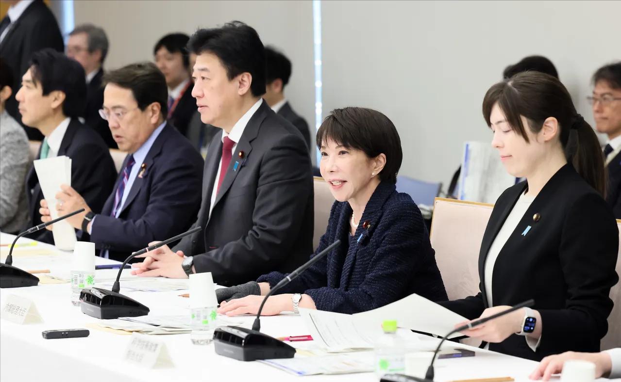 想谈，日本喊话中国
 
由于中日紧张关系进一步升温，目前江苏无锡以及全国多个地区