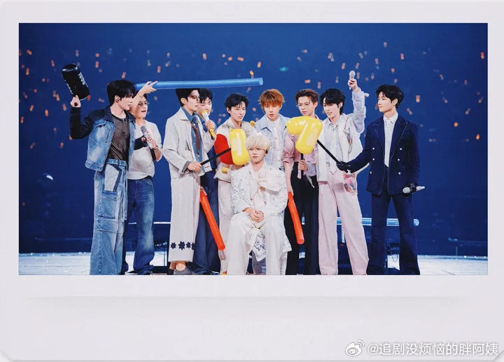 李昊回应十个勤天演唱会3天5场李昊说十个勤天开会开到凌晨五点李昊说十个勤天开会开