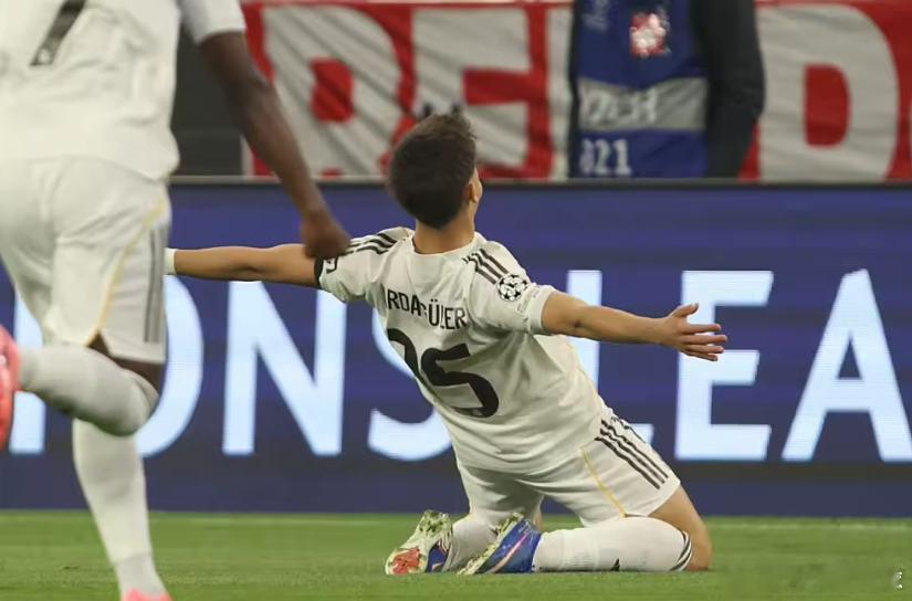 在欧冠1/4决赛次回合皇马vs拜仁的比赛中，居莱尔开场破门。比赛开场仅35秒，诺