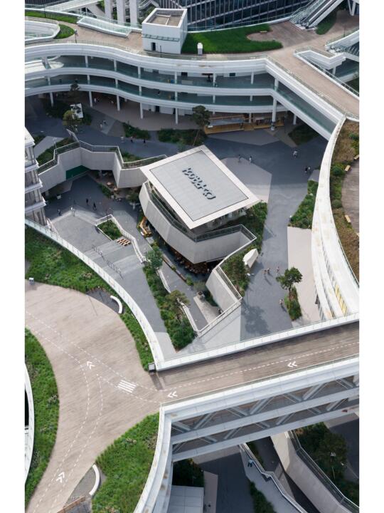 城市中的动态艺术，成都CyPARK的建筑语言