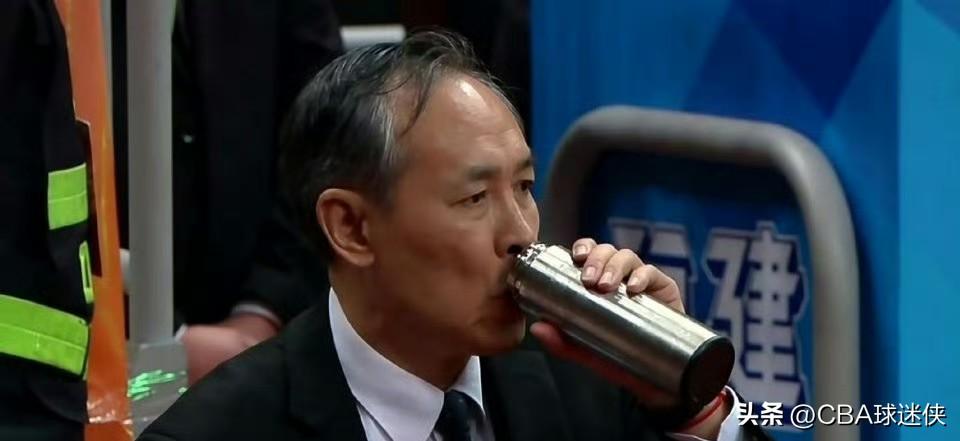 许利民又出“金句”了！输给吉林后淡定回应：比赛输了属于正常范围内

北京男篮又输