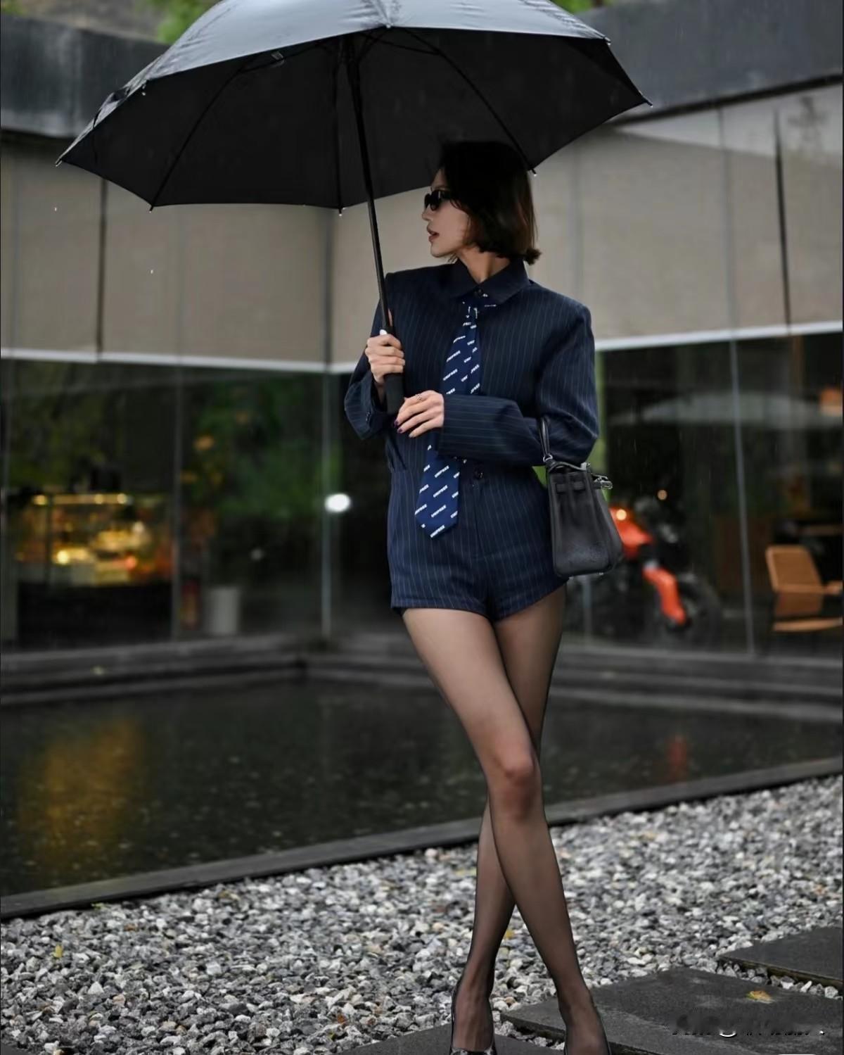 职业装怎么穿比较好看?