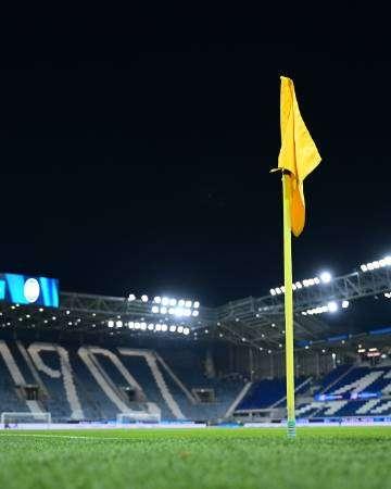 意甲冠军的终极答案是单线作战。就欧冠而言，对意甲这种建队投资欧洲二流至三流段位的