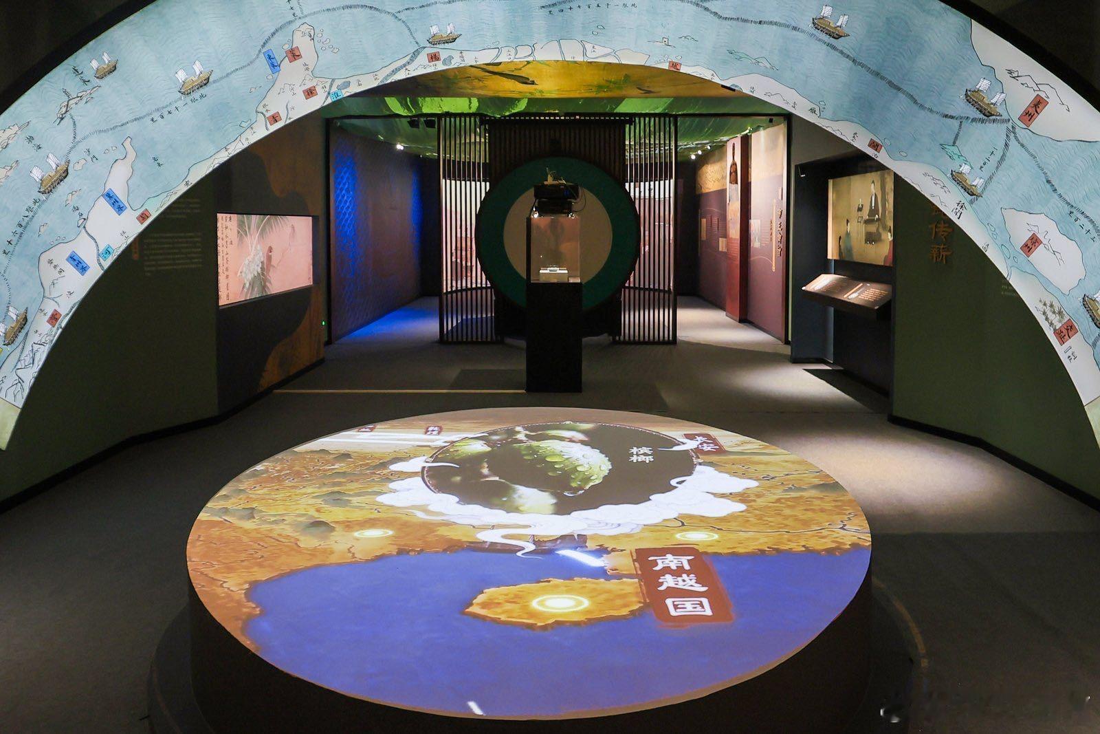 海丝国宝艺术展成长沙打卡新地标被长沙的海丝国宝数字艺术展惊艳了当千年的海丝遗珍，