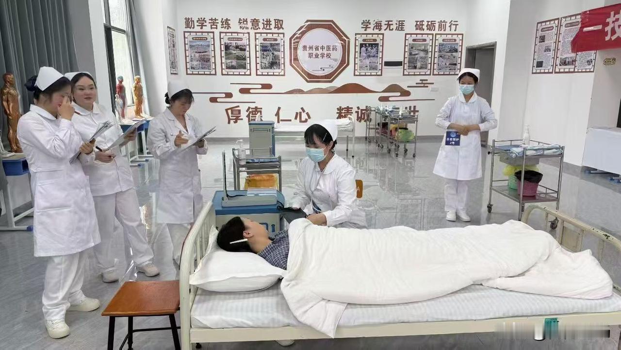 如果孩子在初中阶段文化成绩不理想，上不了高中或者好的高中，就轻易放弃吗？答案自然