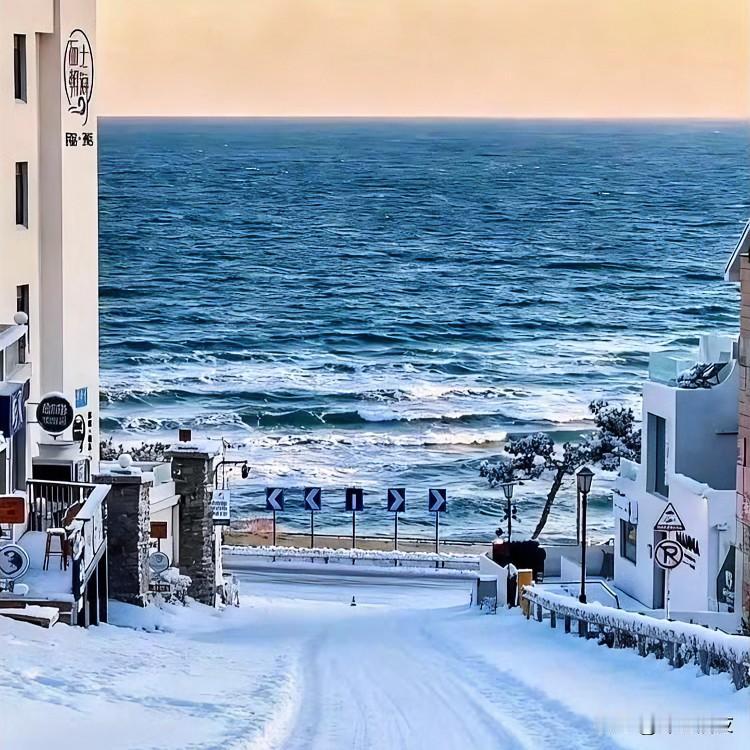 曾经的80，70后，被逼婚的不在少数。

可怜的一代代人，
在社会文化和家庭文化