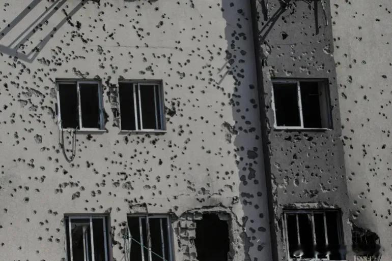 加沙遭受重创的希法医院重建艰难：医生 加沙城希法医院烧伤科前主任艾哈迈德·莫哈拉