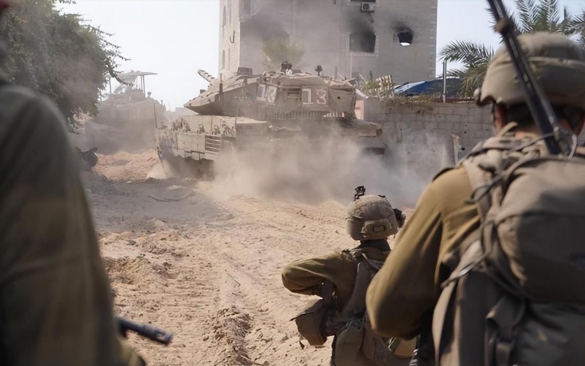 以色列一军事基地内超过100名士兵集体抗命，离开了营地。消息一出，舆论哗然，而事
