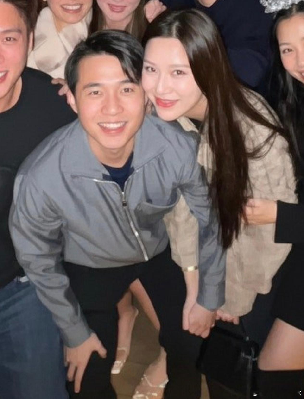 何猷亨恋情何猷亨公开恋情 好般配 