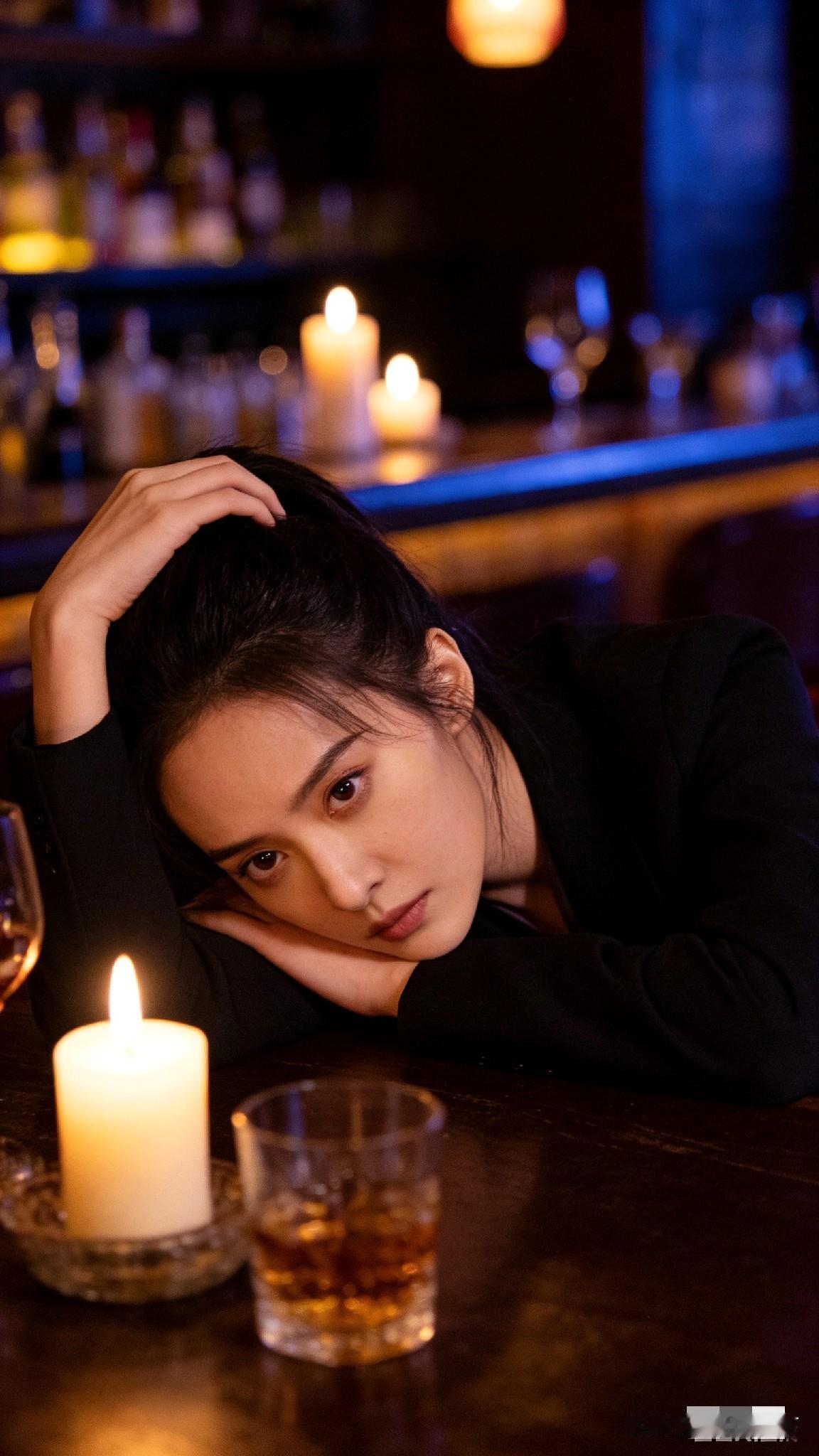 发现了吗？
 
太重感情的人
心都格外软
总把别人的情绪
当成自己的责任
 
习