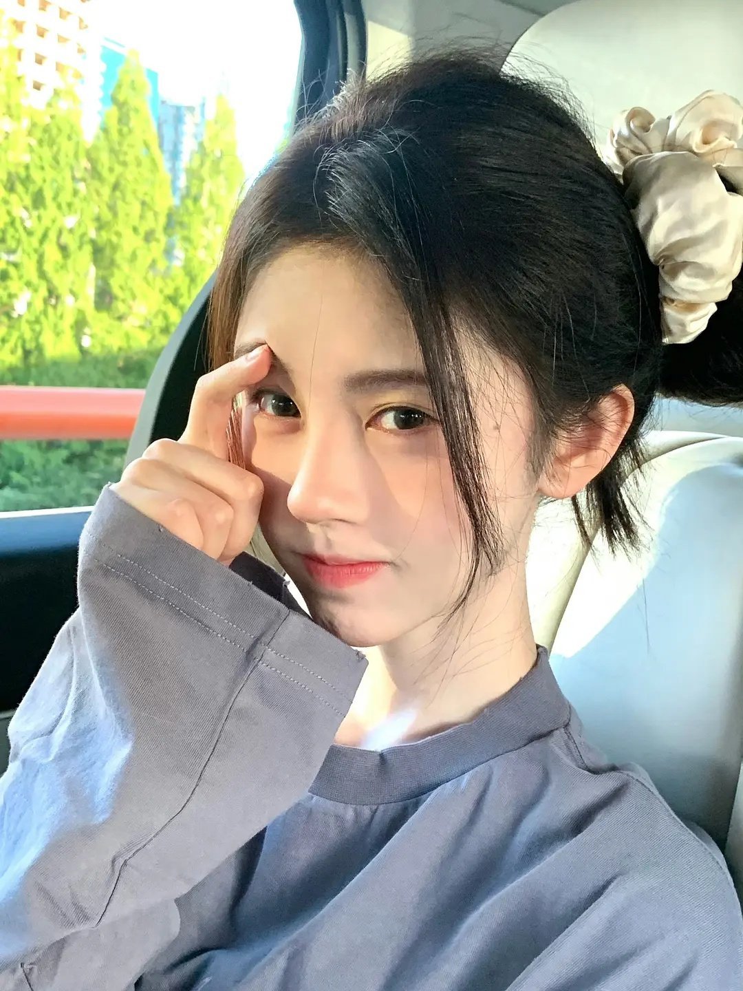 鞠婧祎越来越嫩了 ​​​