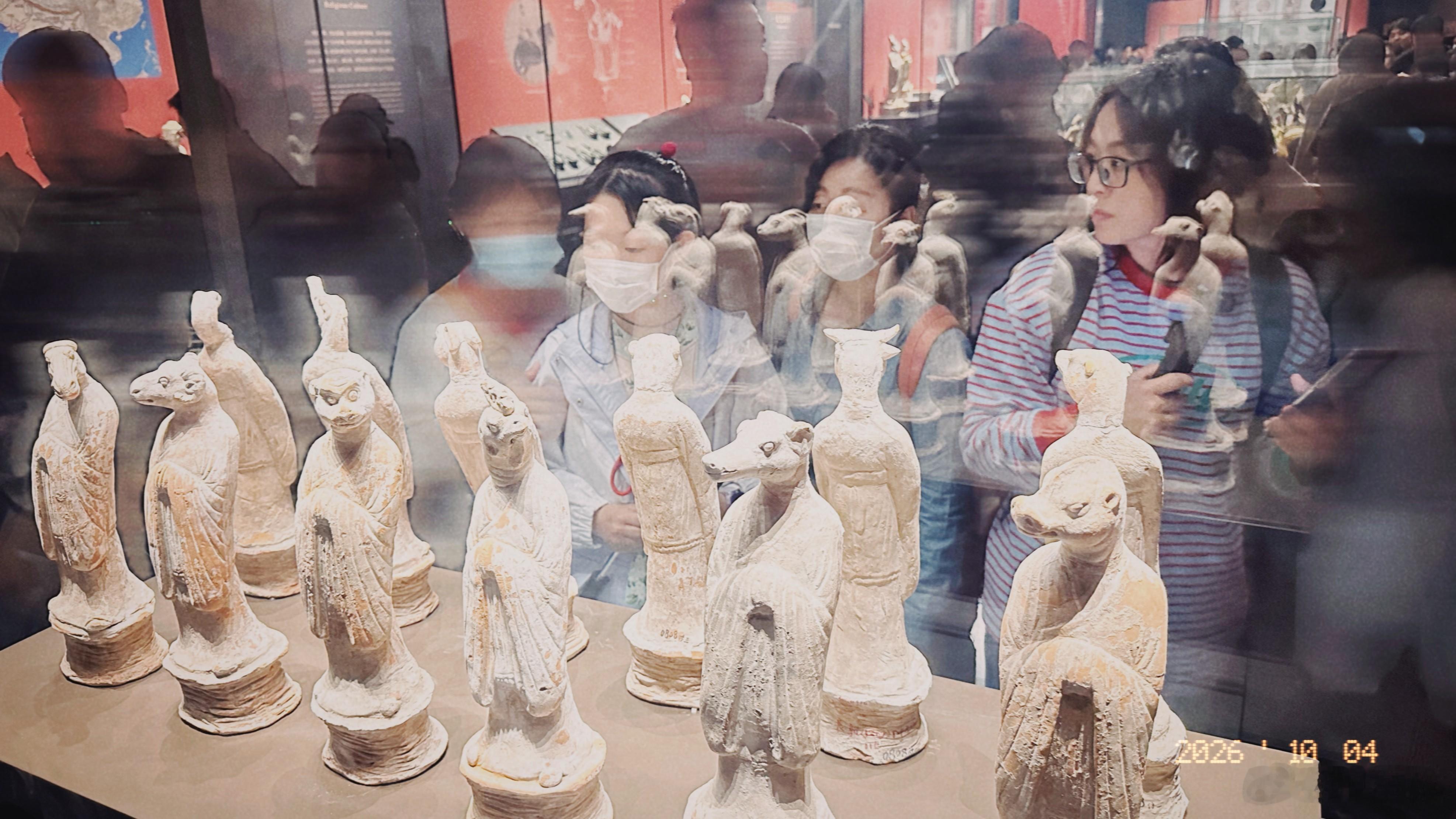 家属拍十二生肖捎带上我的一张，我还挺满意 ​​​