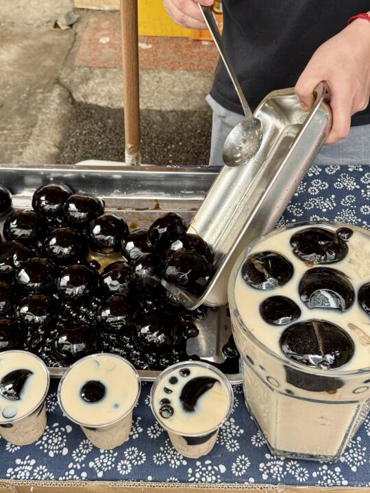 南宁人喝奶茶！都是那么大一杯的吗？！！