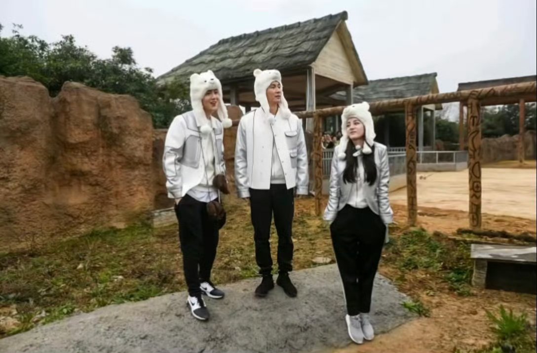 陆地cp怎么古早的cp又复活了？所谓的“真爷们”就是在综艺节目上已有女朋友的身份