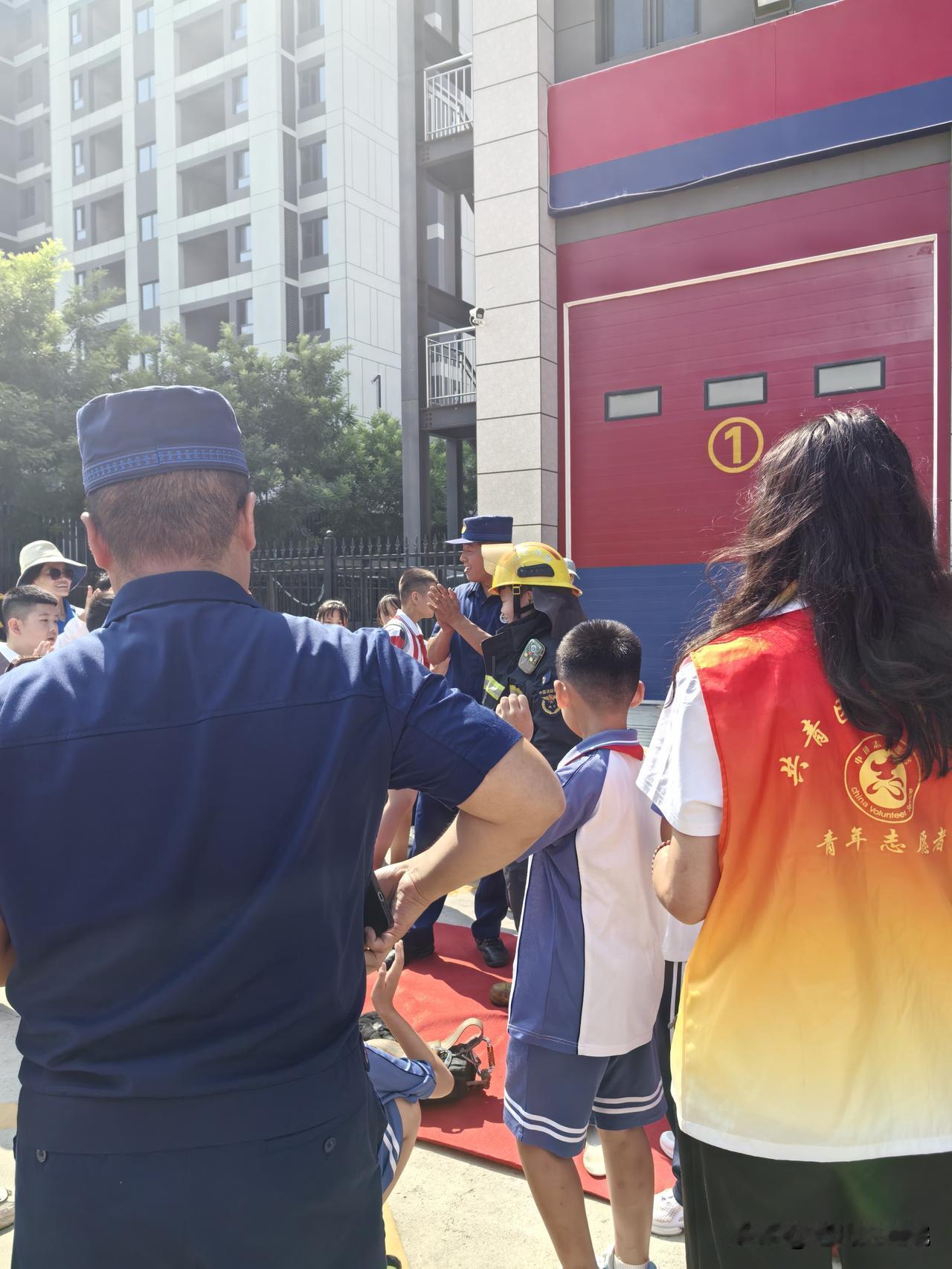 更由衷的我们敬畏大自然，和平共处，平安囍樂相伴！