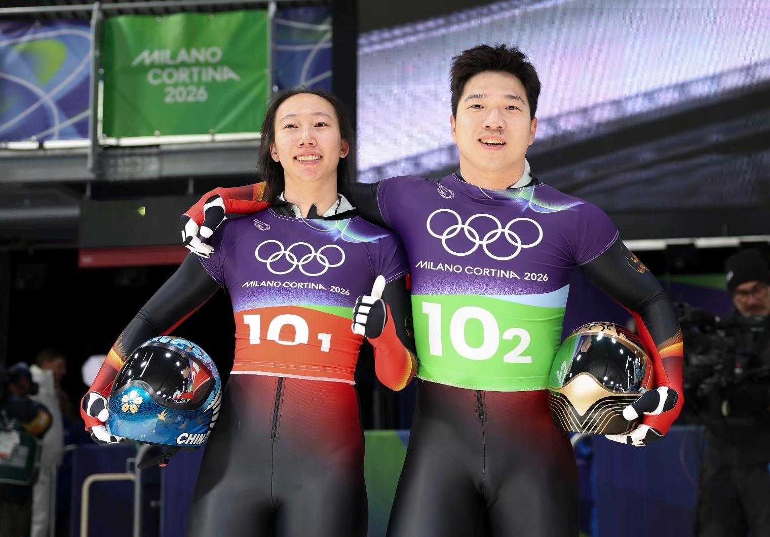 米兰冬奥会 钢架雪车项目新增的混合团体赛首次亮相奥运舞台。中国组合赵丹/陈文浩排