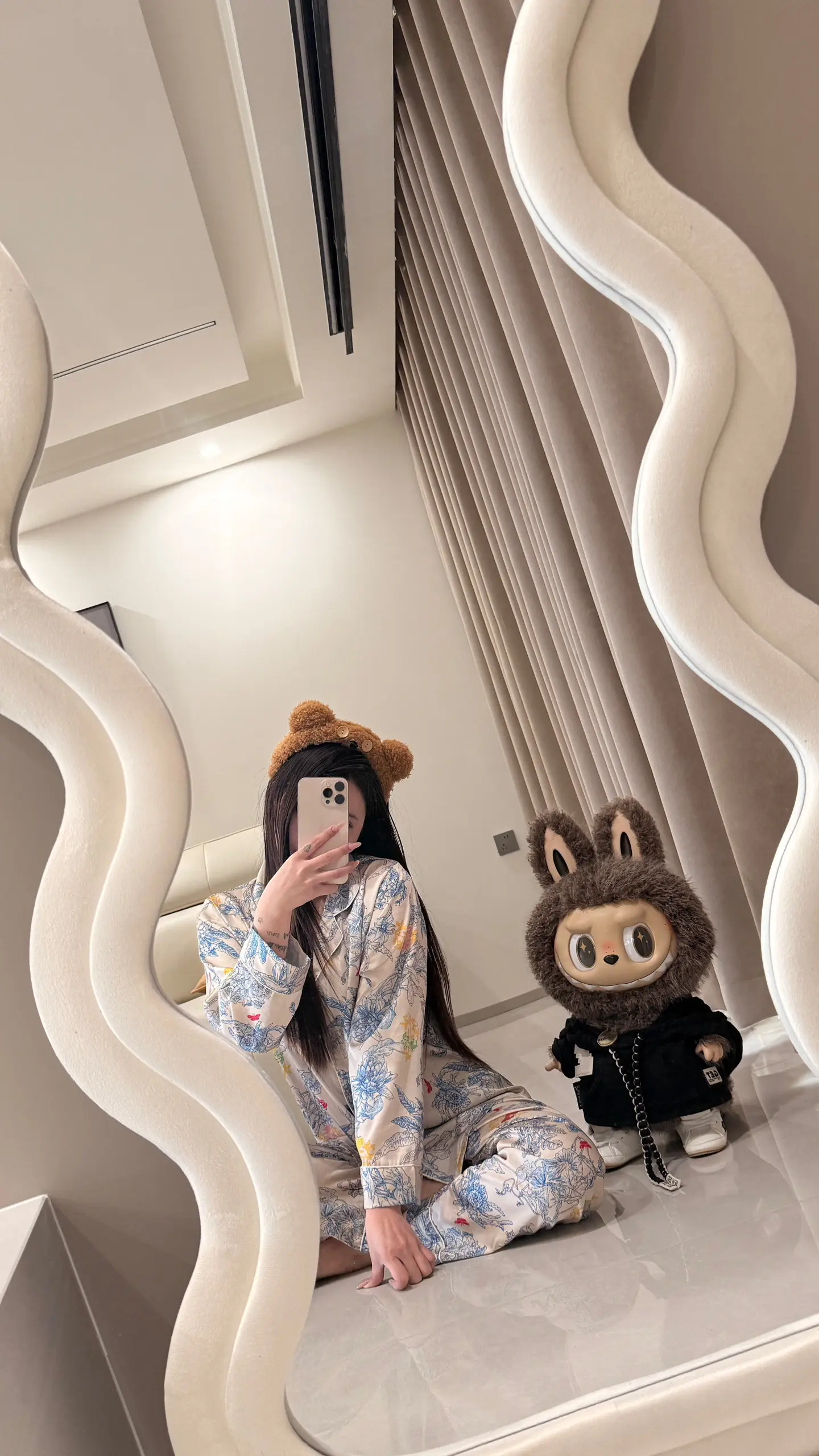 漂亮的脸蛋太多了 我只想做一个幸福的小女孩