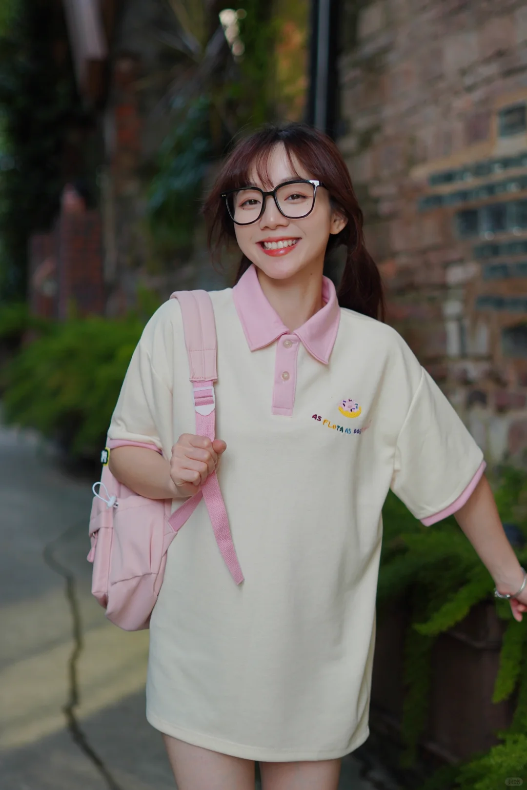 走起~可爱的眼镜妹妹｡ﾟ+.ღ(ゝ◡ ⚈᷀᷁